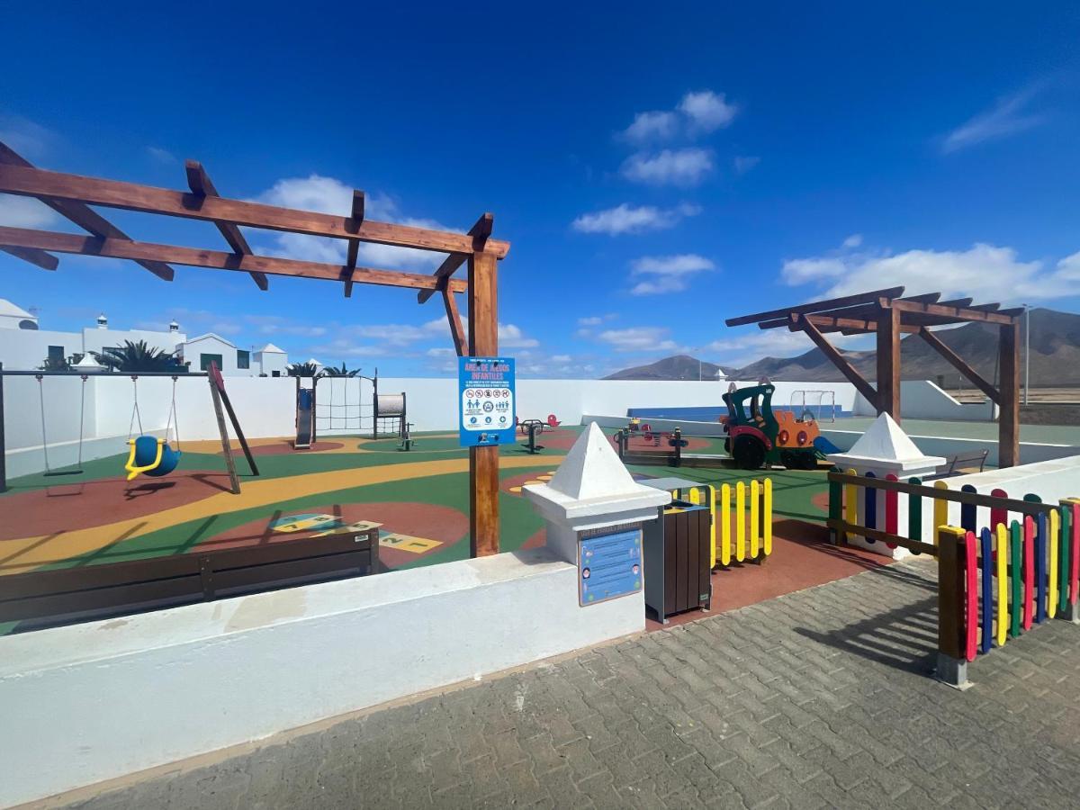 Izaro Apartamento Atico De Lujo Cerca De Playa Dorada Playa Blanca (Lanzarote) Exterior foto