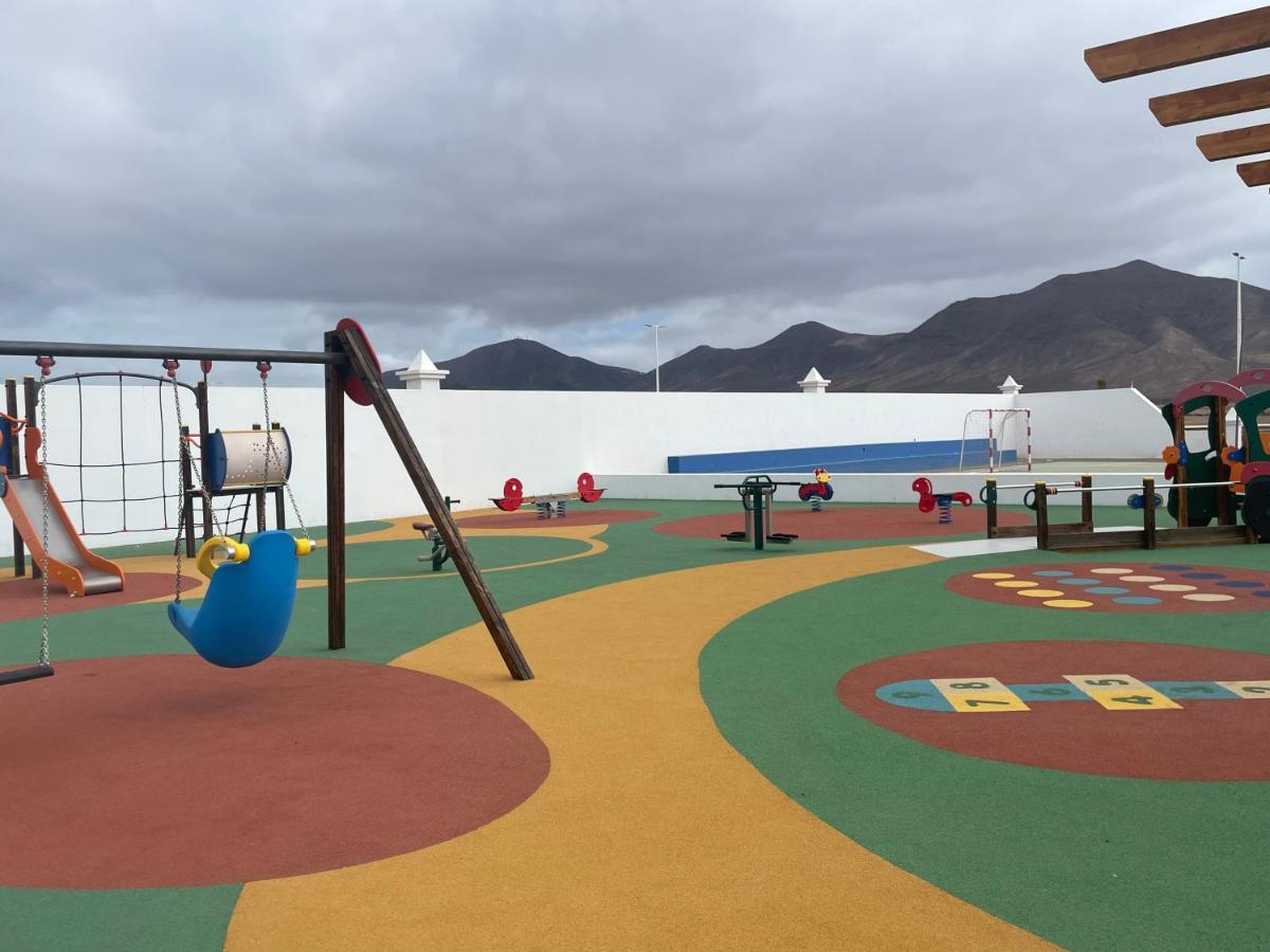 Izaro Apartamento Atico De Lujo Cerca De Playa Dorada Playa Blanca (Lanzarote) Exterior foto